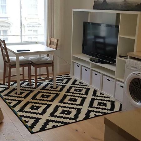 Luxury One Bed Apartment Next To Hyde Park Londra Exterior foto