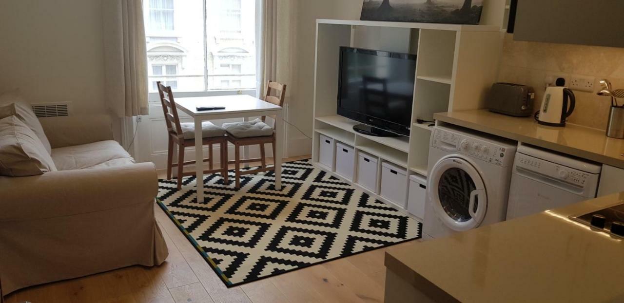 Luxury One Bed Apartment Next To Hyde Park Londra Exterior foto